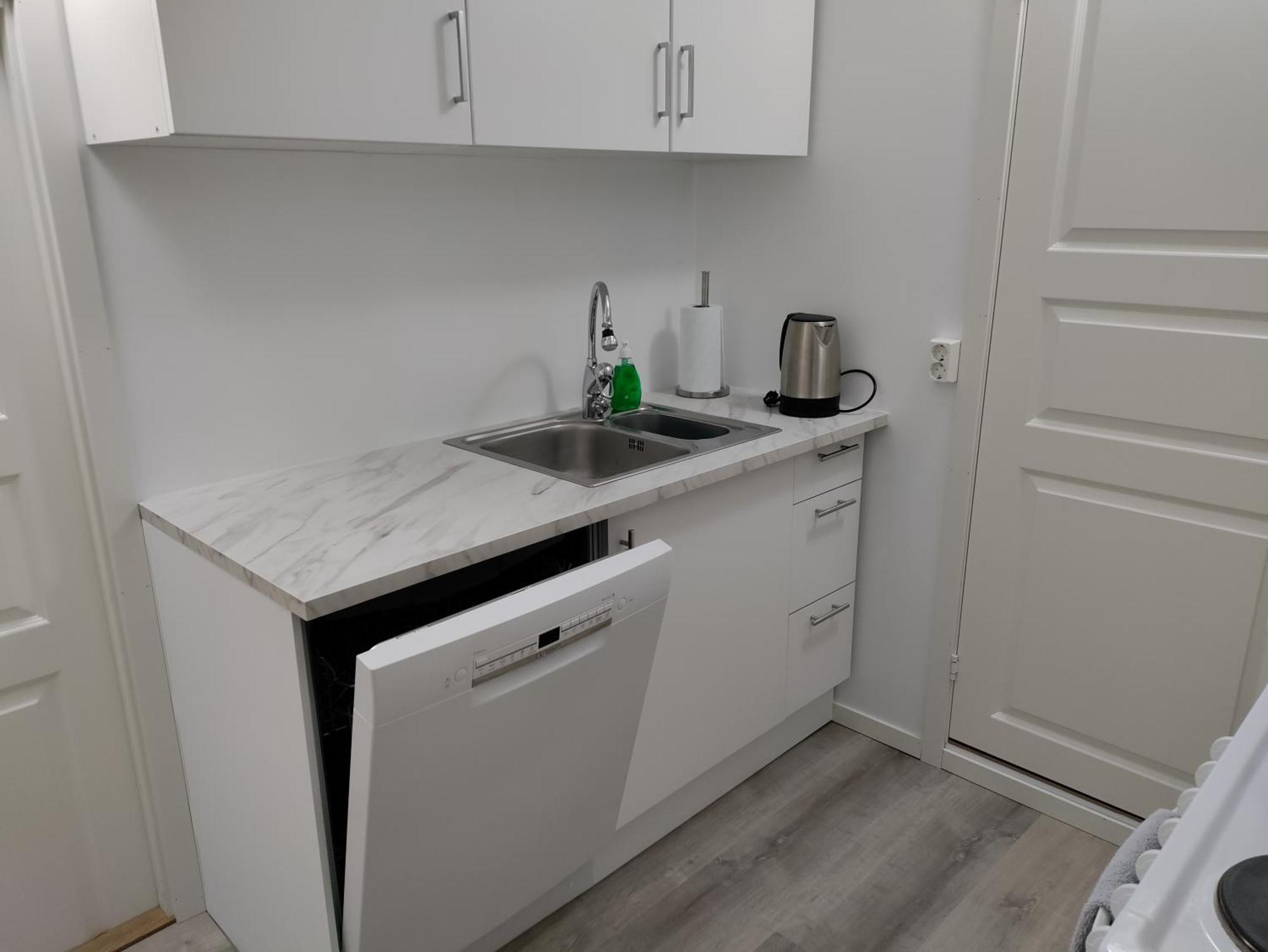 Central Apartament (Adults Only) Тромсё Экстерьер фото